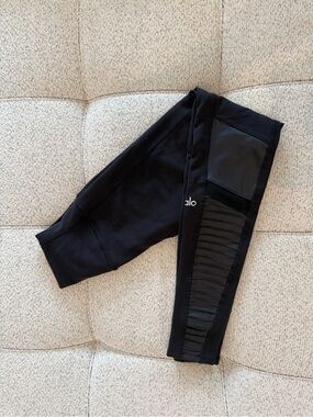 ALO Yoga Black Moto Legging